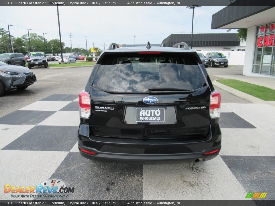 2018 Subaru Forester 2.5i Premium Crystal Black Silica / Platinum Photo #4