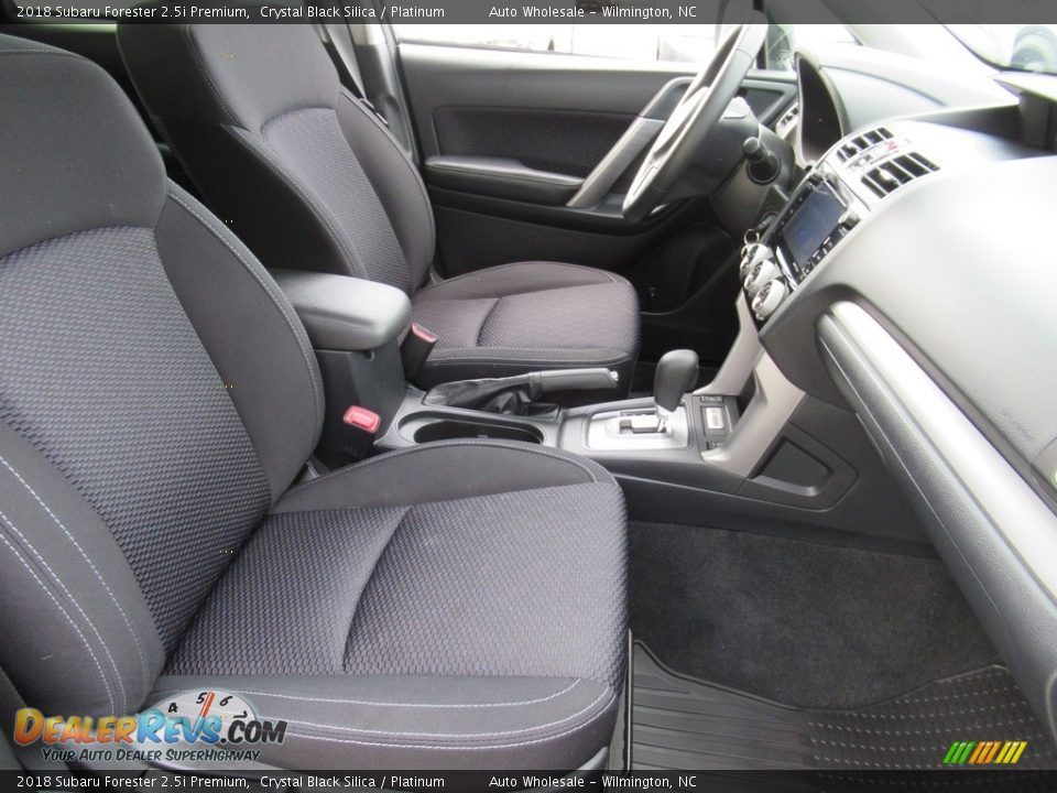 2018 Subaru Forester 2.5i Premium Crystal Black Silica / Platinum Photo #13