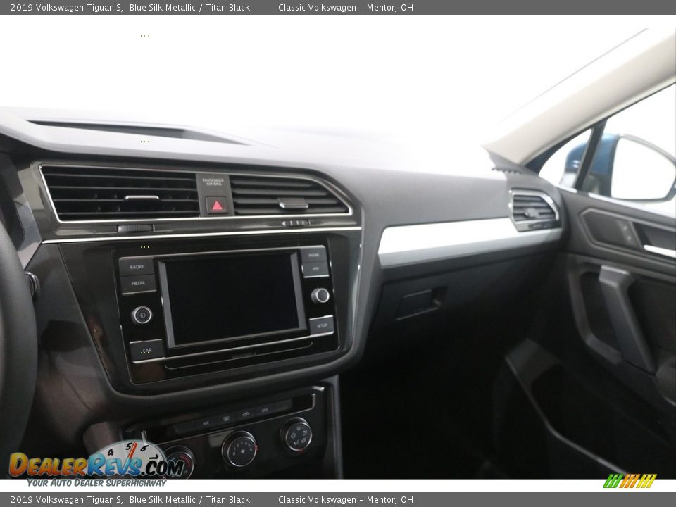 2019 Volkswagen Tiguan S Blue Silk Metallic / Titan Black Photo #10