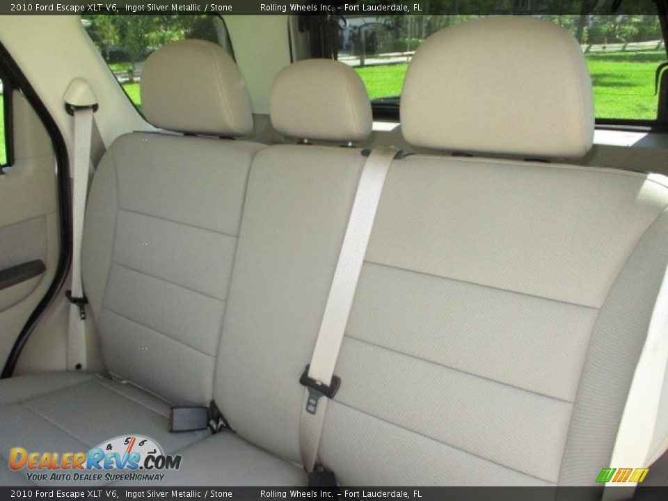 2010 Ford Escape XLT V6 Ingot Silver Metallic / Stone Photo #10