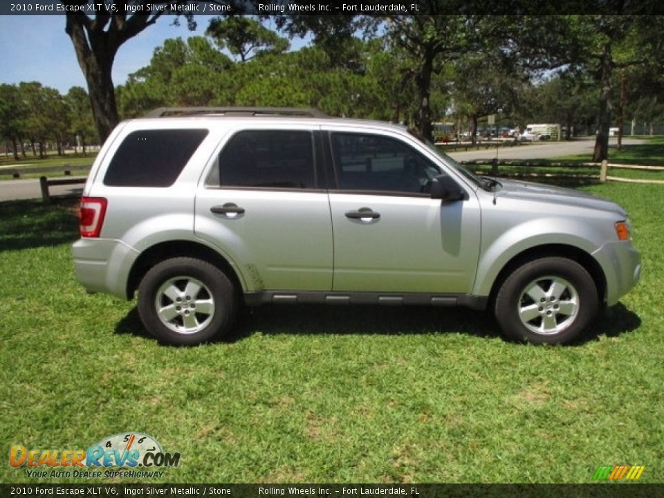 2010 Ford Escape XLT V6 Ingot Silver Metallic / Stone Photo #11