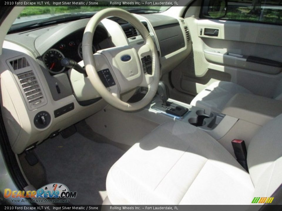 2010 Ford Escape XLT V6 Ingot Silver Metallic / Stone Photo #16
