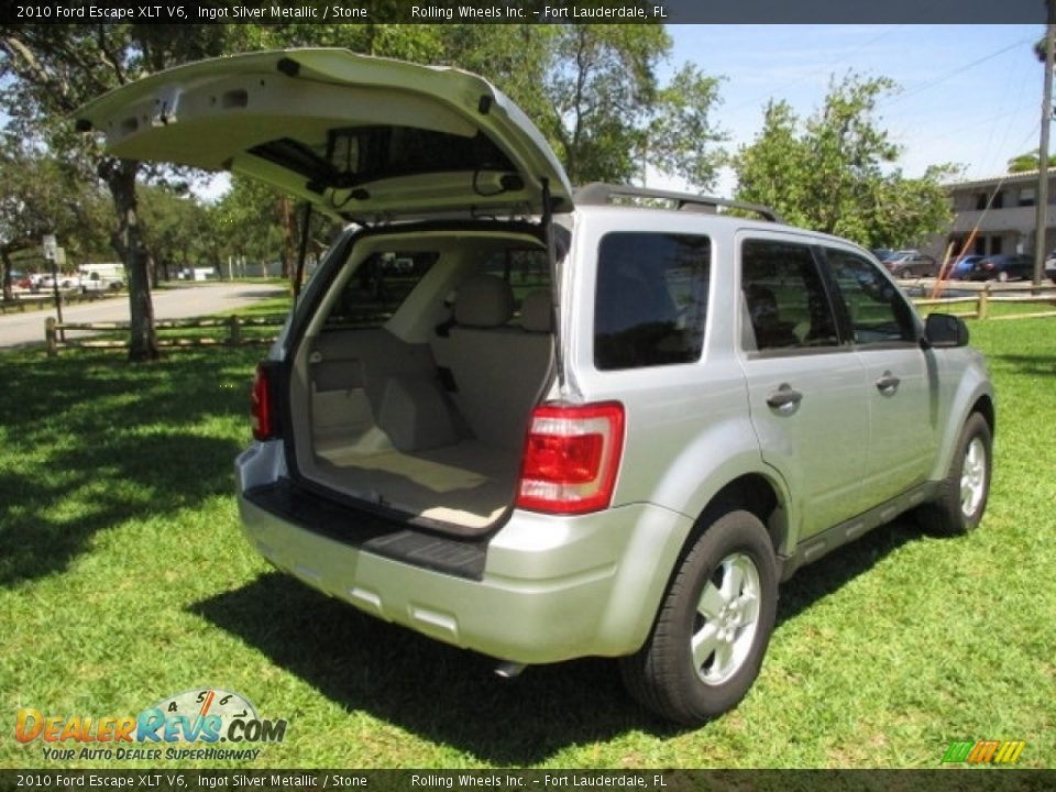2010 Ford Escape XLT V6 Ingot Silver Metallic / Stone Photo #17