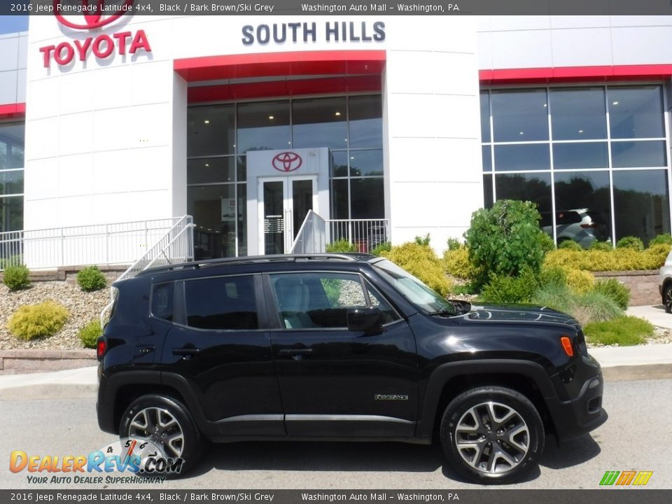 2016 Jeep Renegade Latitude 4x4 Black / Bark Brown/Ski Grey Photo #2