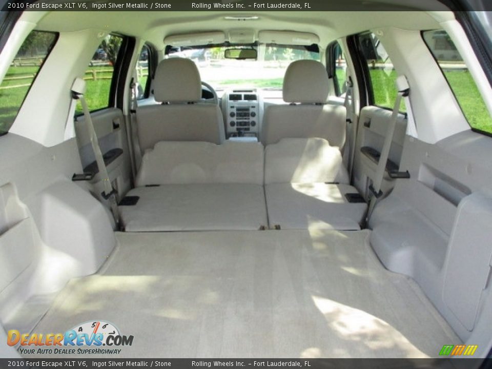 2010 Ford Escape XLT V6 Ingot Silver Metallic / Stone Photo #24