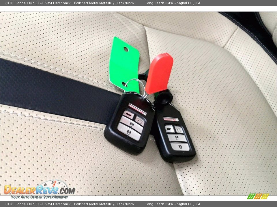 Keys of 2018 Honda Civic EX-L Navi Hatchback Photo #11