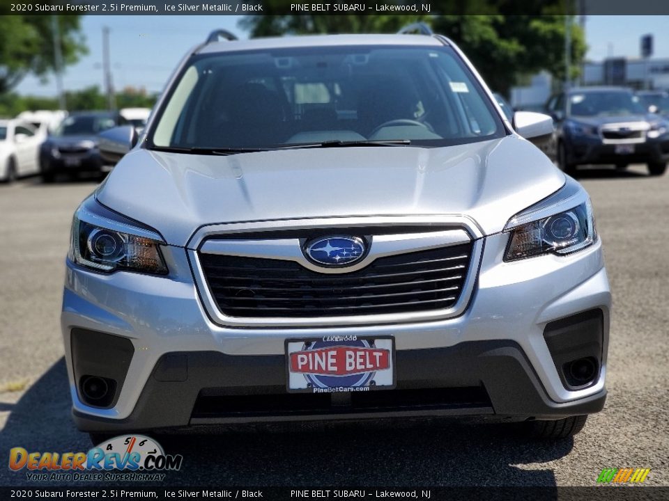 2020 Subaru Forester 2.5i Premium Ice Silver Metallic / Black Photo #3