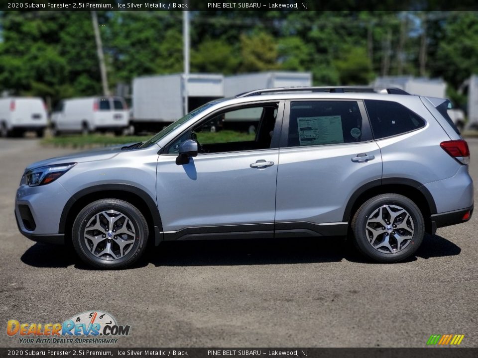 2020 Subaru Forester 2.5i Premium Ice Silver Metallic / Black Photo #4