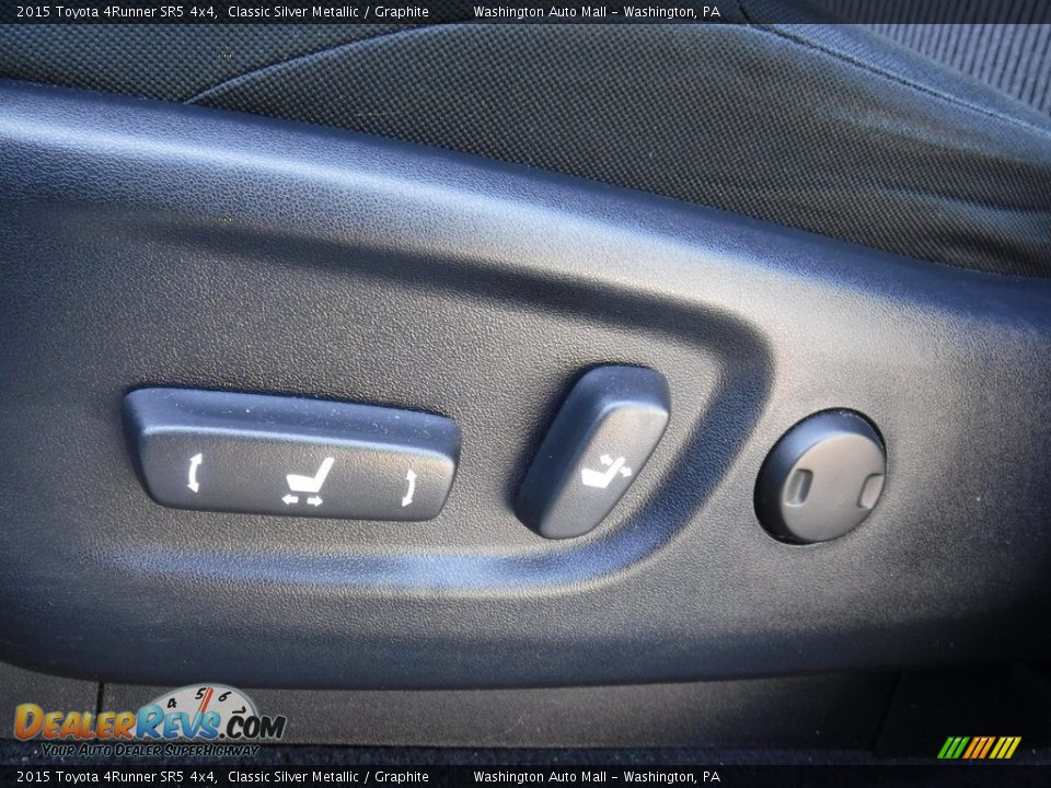 2015 Toyota 4Runner SR5 4x4 Classic Silver Metallic / Graphite Photo #17