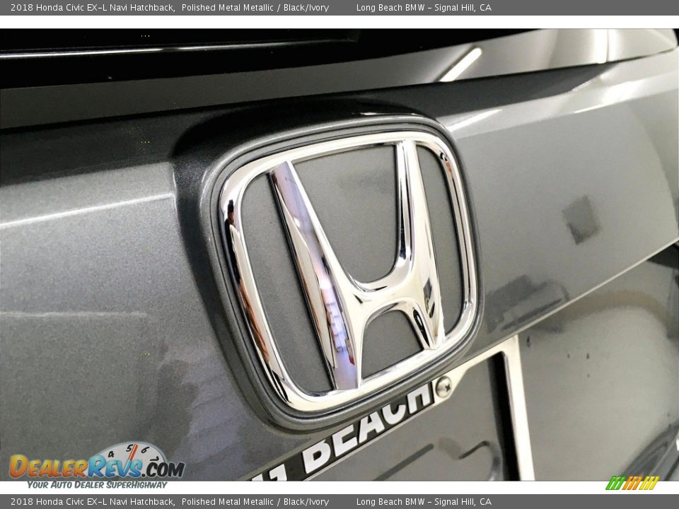 2018 Honda Civic EX-L Navi Hatchback Polished Metal Metallic / Black/Ivory Photo #34
