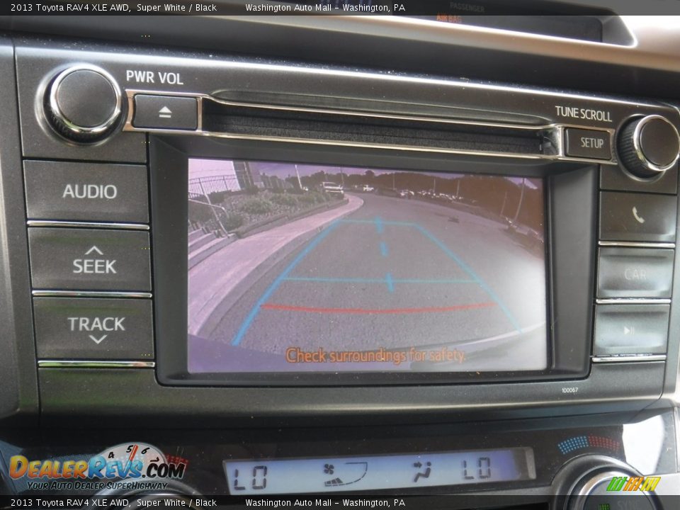 2013 Toyota RAV4 XLE AWD Super White / Black Photo #4