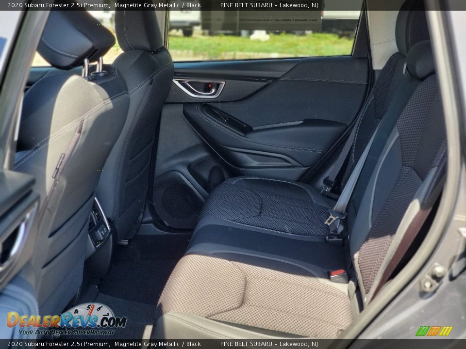 2020 Subaru Forester 2.5i Premium Magnetite Gray Metallic / Black Photo #9