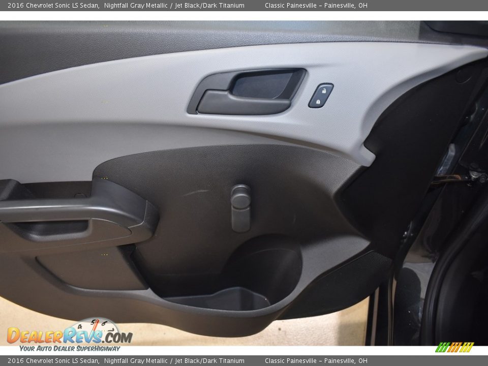 Door Panel of 2016 Chevrolet Sonic LS Sedan Photo #10