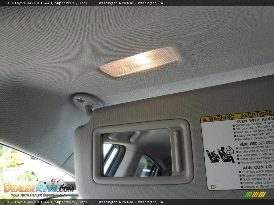 2013 Toyota RAV4 XLE AWD Super White / Black Photo #24