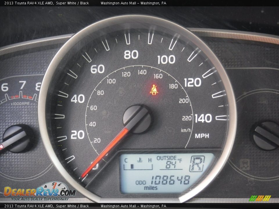 2013 Toyota RAV4 XLE AWD Super White / Black Photo #30