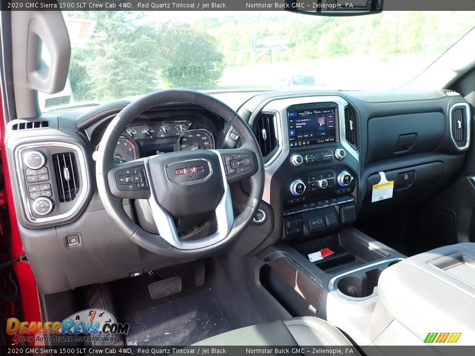 Dashboard of 2020 GMC Sierra 1500 SLT Crew Cab 4WD Photo #16