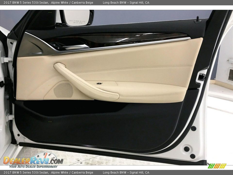 2017 BMW 5 Series 530i Sedan Alpine White / Canberra Beige Photo #24