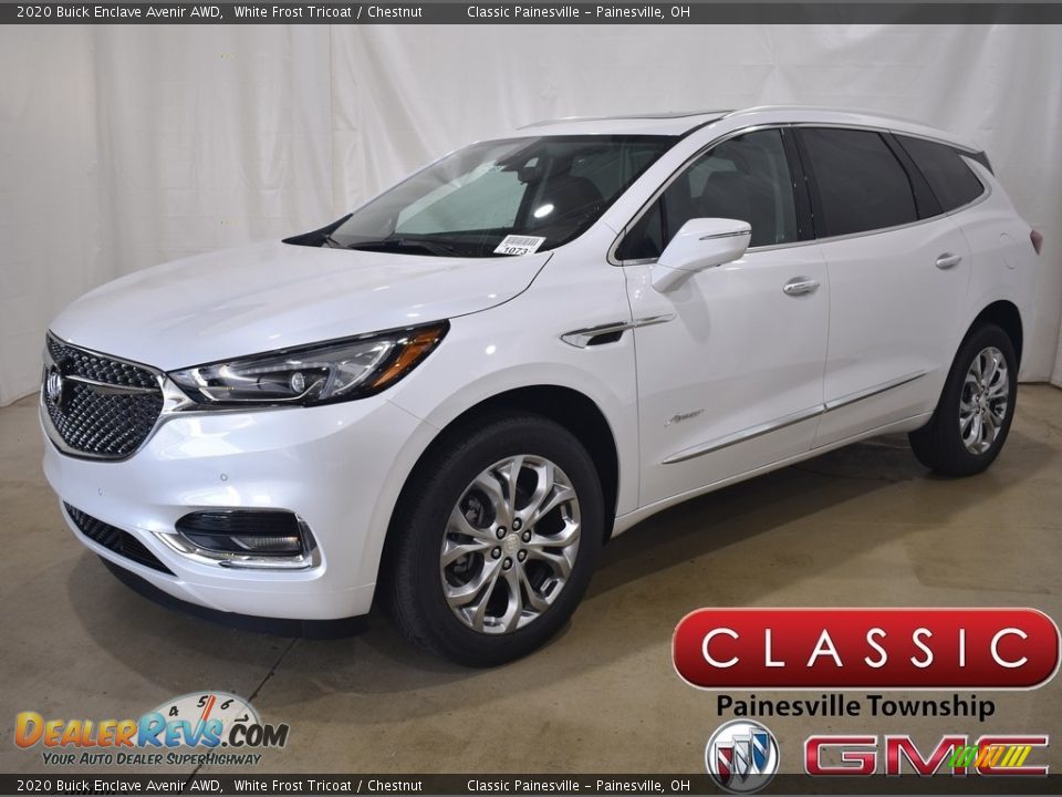 2020 Buick Enclave Avenir AWD White Frost Tricoat / Chestnut Photo #1