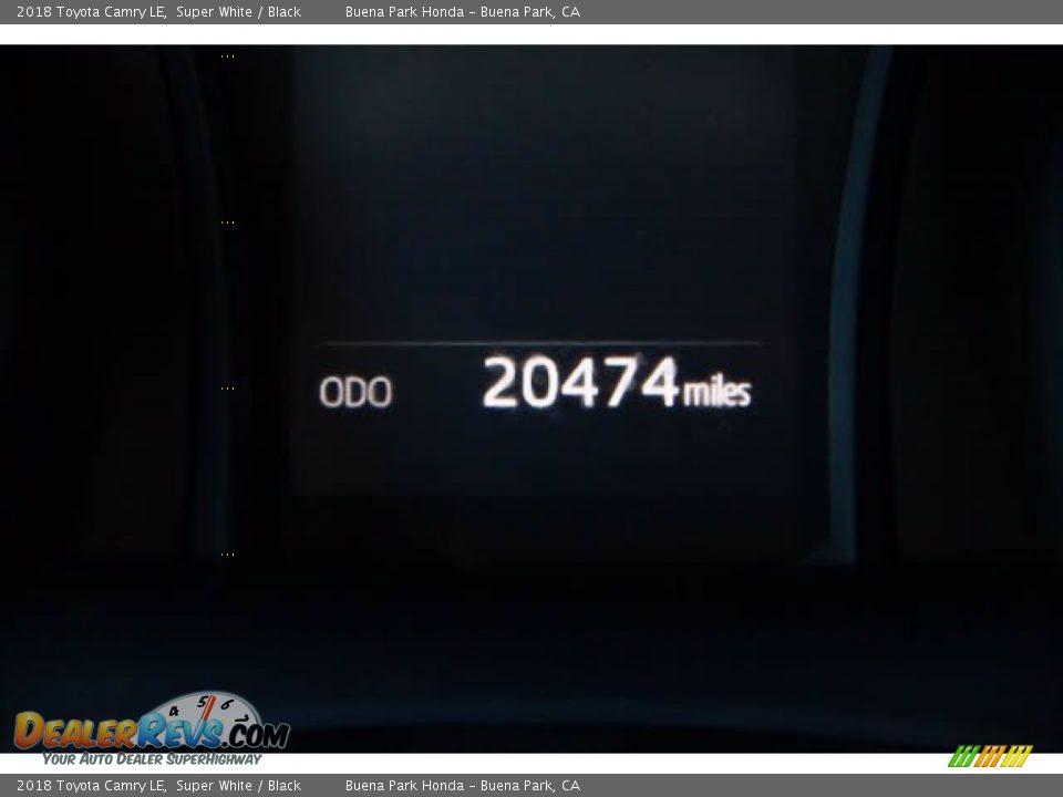 2018 Toyota Camry LE Super White / Black Photo #6