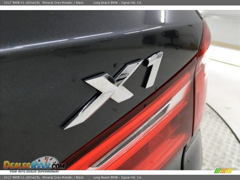 2017 BMW X1 xDrive28i Mineral Grey Metallic / Black Photo #7