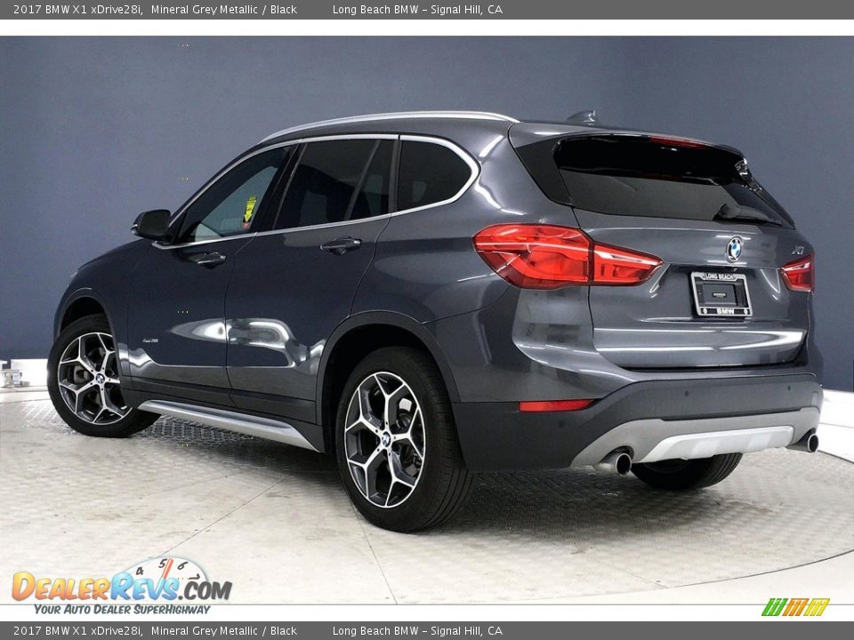 2017 BMW X1 xDrive28i Mineral Grey Metallic / Black Photo #10