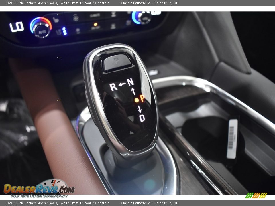 2020 Buick Enclave Avenir AWD White Frost Tricoat / Chestnut Photo #12
