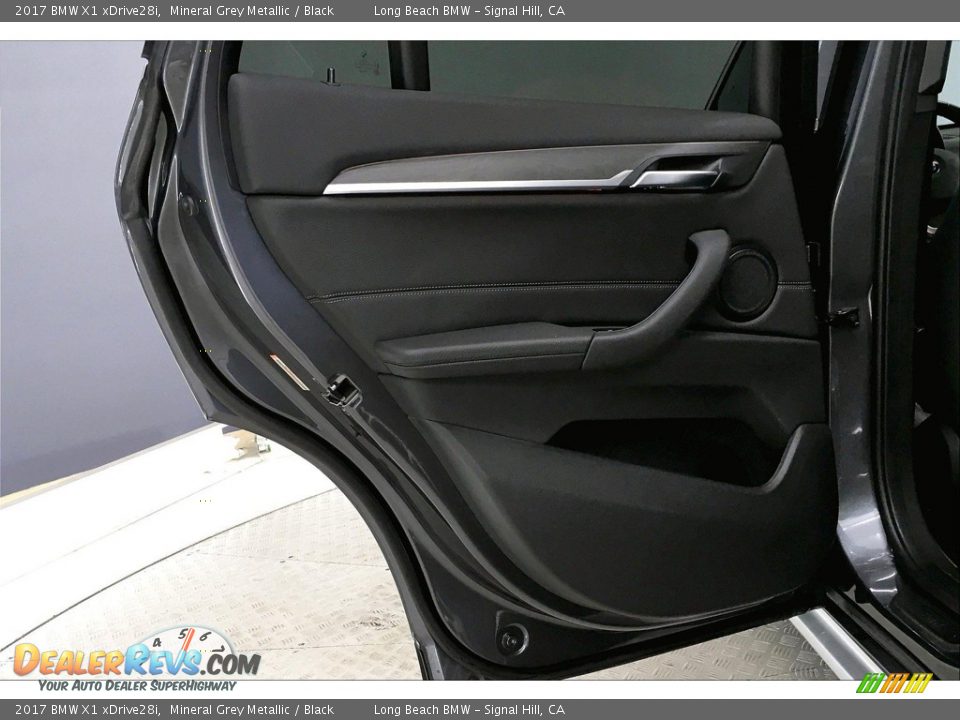 2017 BMW X1 xDrive28i Mineral Grey Metallic / Black Photo #25