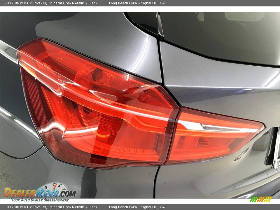 2017 BMW X1 xDrive28i Mineral Grey Metallic / Black Photo #27