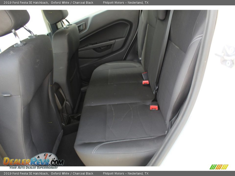 2019 Ford Fiesta SE Hatchback Oxford White / Charcoal Black Photo #20