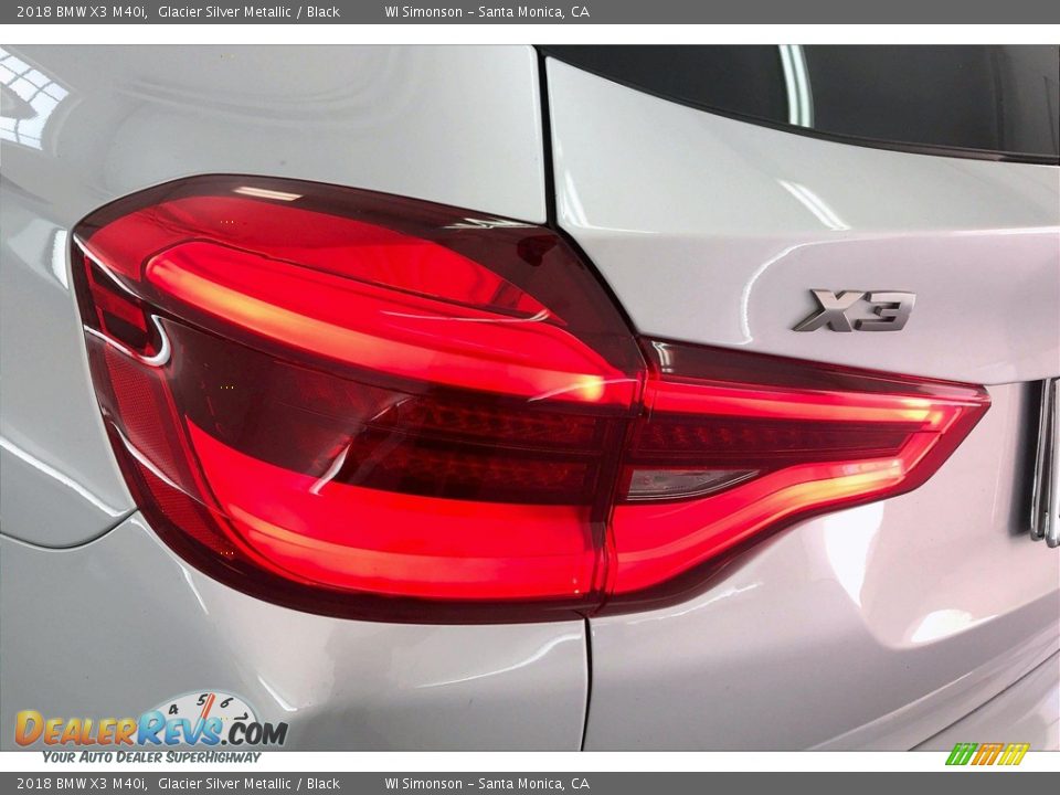 2018 BMW X3 M40i Glacier Silver Metallic / Black Photo #26