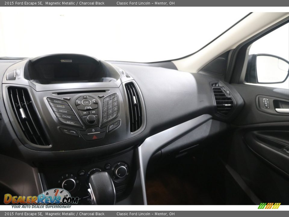 2015 Ford Escape SE Magnetic Metallic / Charcoal Black Photo #10