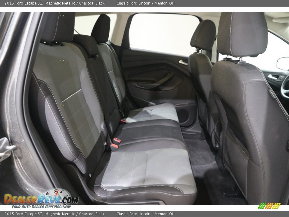 2015 Ford Escape SE Magnetic Metallic / Charcoal Black Photo #15