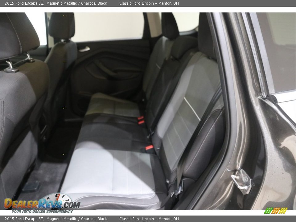 2015 Ford Escape SE Magnetic Metallic / Charcoal Black Photo #16