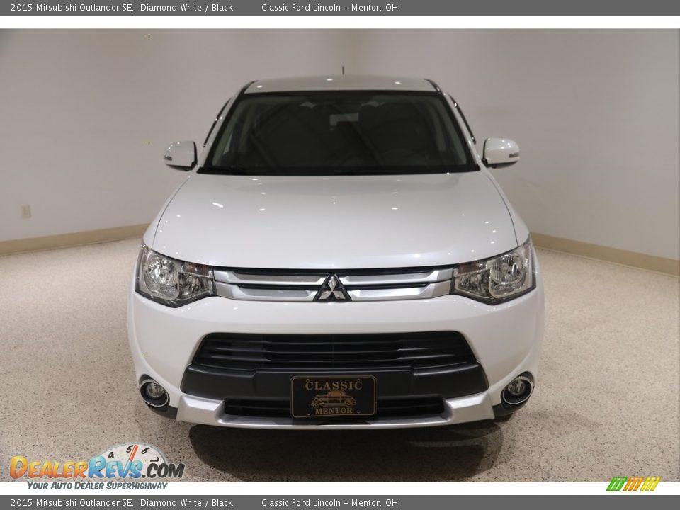 2015 Mitsubishi Outlander SE Diamond White / Black Photo #2