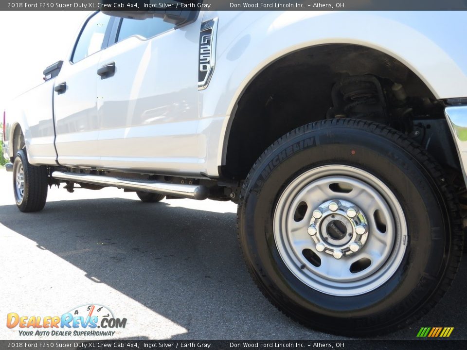 2018 Ford F250 Super Duty XL Crew Cab 4x4 Ingot Silver / Earth Gray Photo #3
