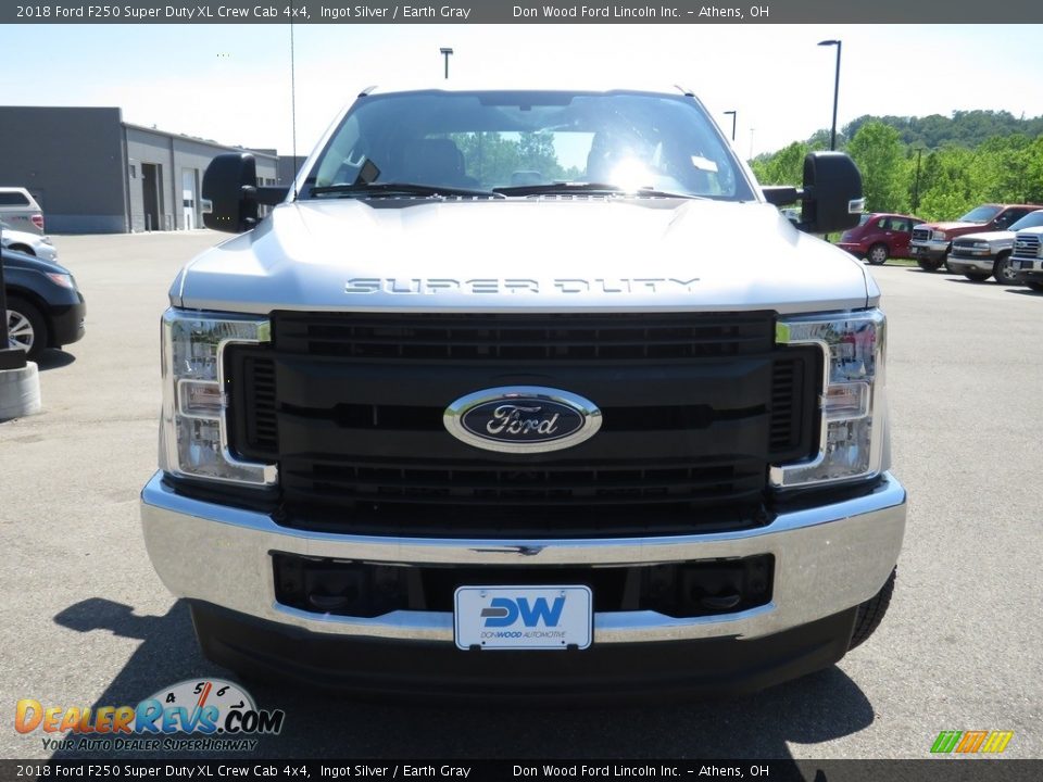 2018 Ford F250 Super Duty XL Crew Cab 4x4 Ingot Silver / Earth Gray Photo #4