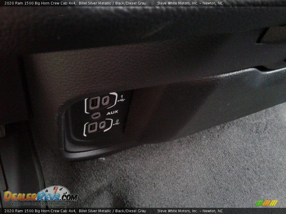 2020 Ram 1500 Big Horn Crew Cab 4x4 Billet Silver Metallic / Black/Diesel Gray Photo #26