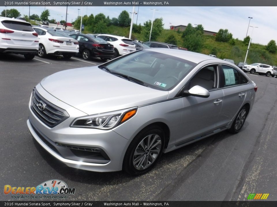 2016 Hyundai Sonata Sport Symphony Silver / Gray Photo #5