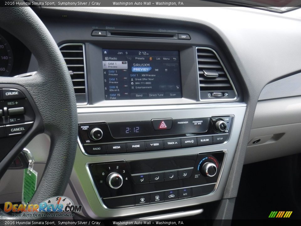 2016 Hyundai Sonata Sport Symphony Silver / Gray Photo #16
