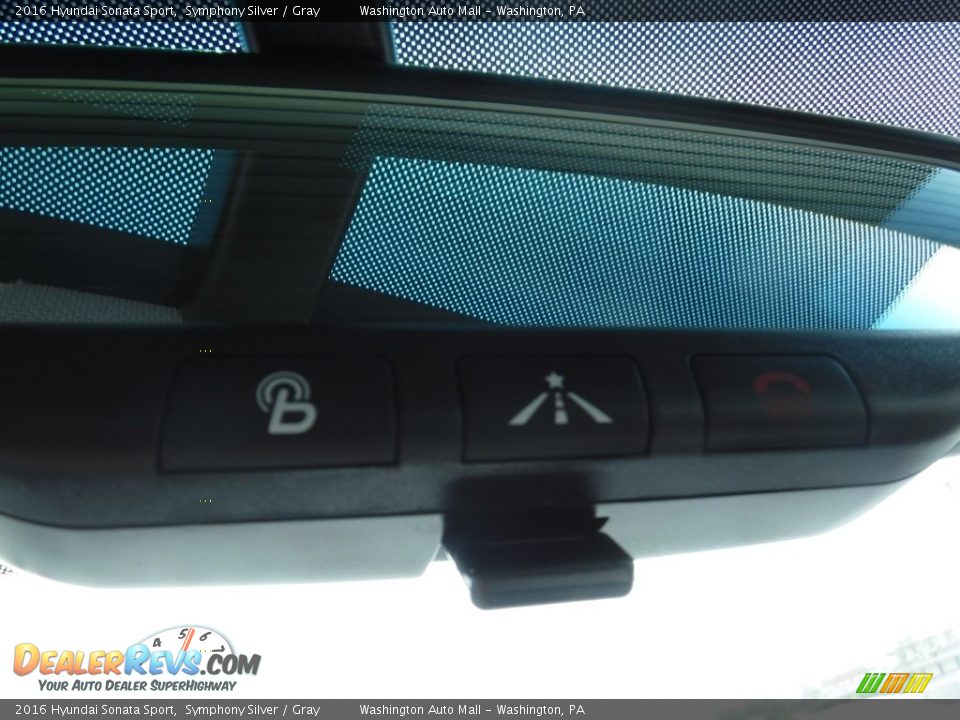 2016 Hyundai Sonata Sport Symphony Silver / Gray Photo #19