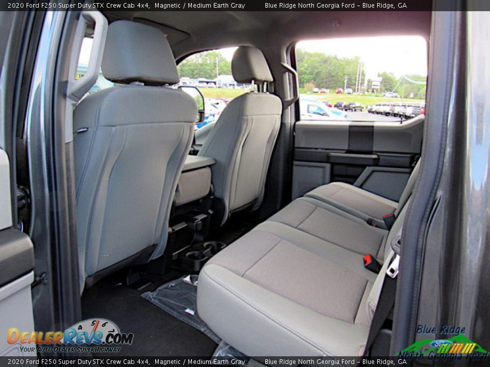 2020 Ford F250 Super Duty STX Crew Cab 4x4 Magnetic / Medium Earth Gray Photo #12