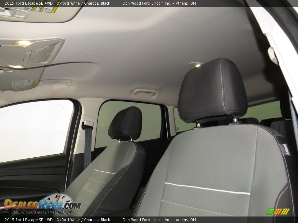 2015 Ford Escape SE 4WD Oxford White / Charcoal Black Photo #32