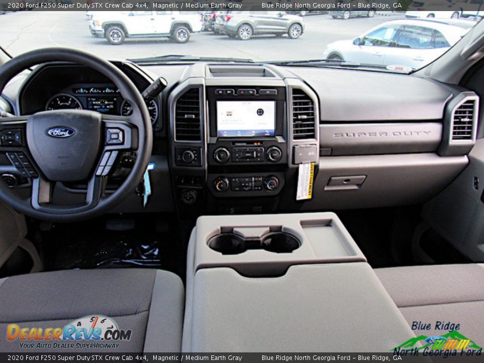 2020 Ford F250 Super Duty STX Crew Cab 4x4 Magnetic / Medium Earth Gray Photo #16
