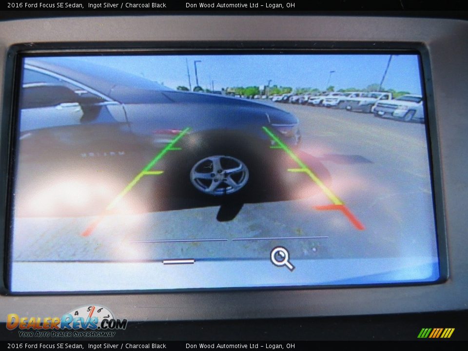 2016 Ford Focus SE Sedan Ingot Silver / Charcoal Black Photo #2
