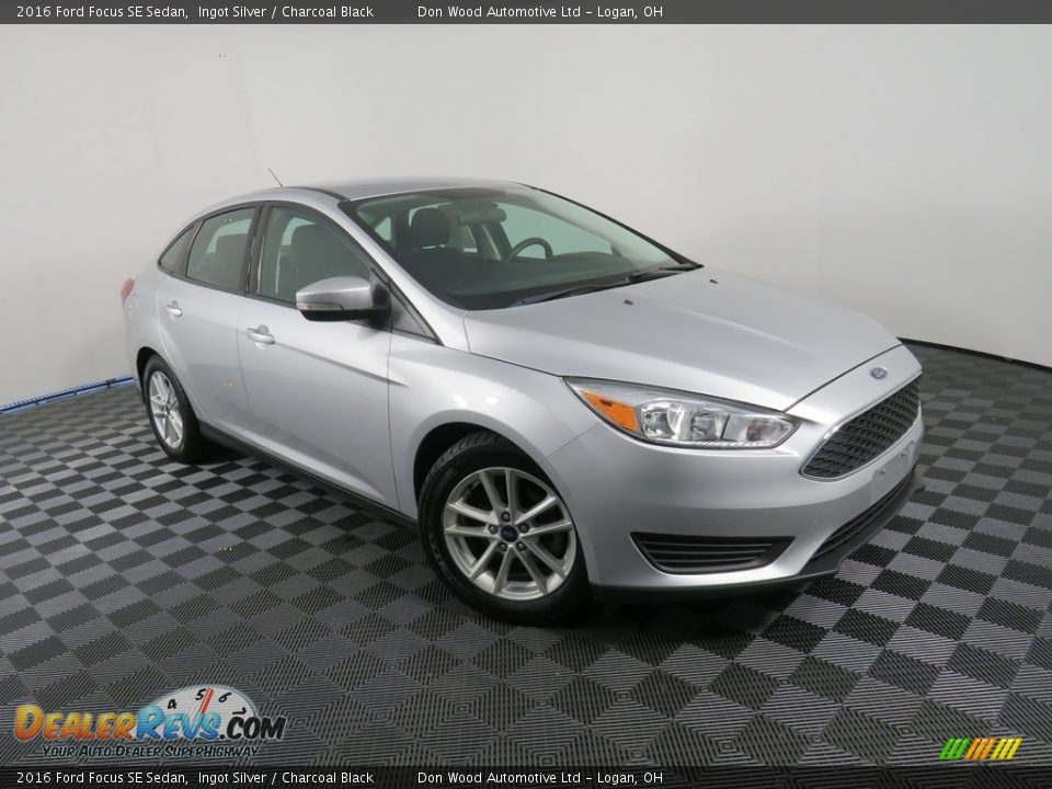2016 Ford Focus SE Sedan Ingot Silver / Charcoal Black Photo #3