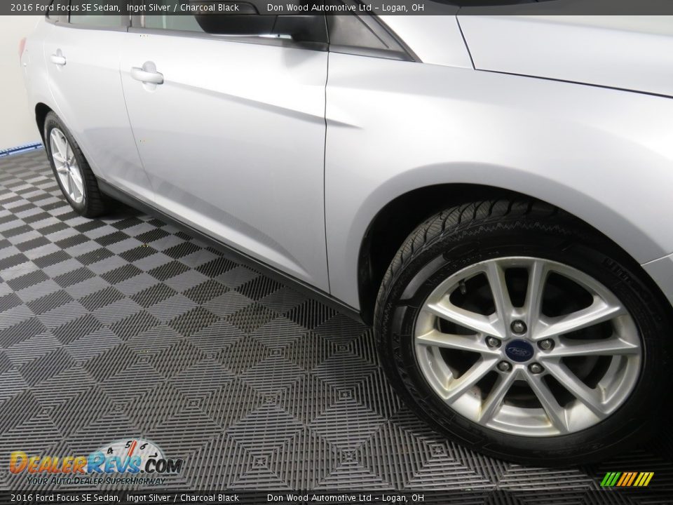 2016 Ford Focus SE Sedan Ingot Silver / Charcoal Black Photo #4