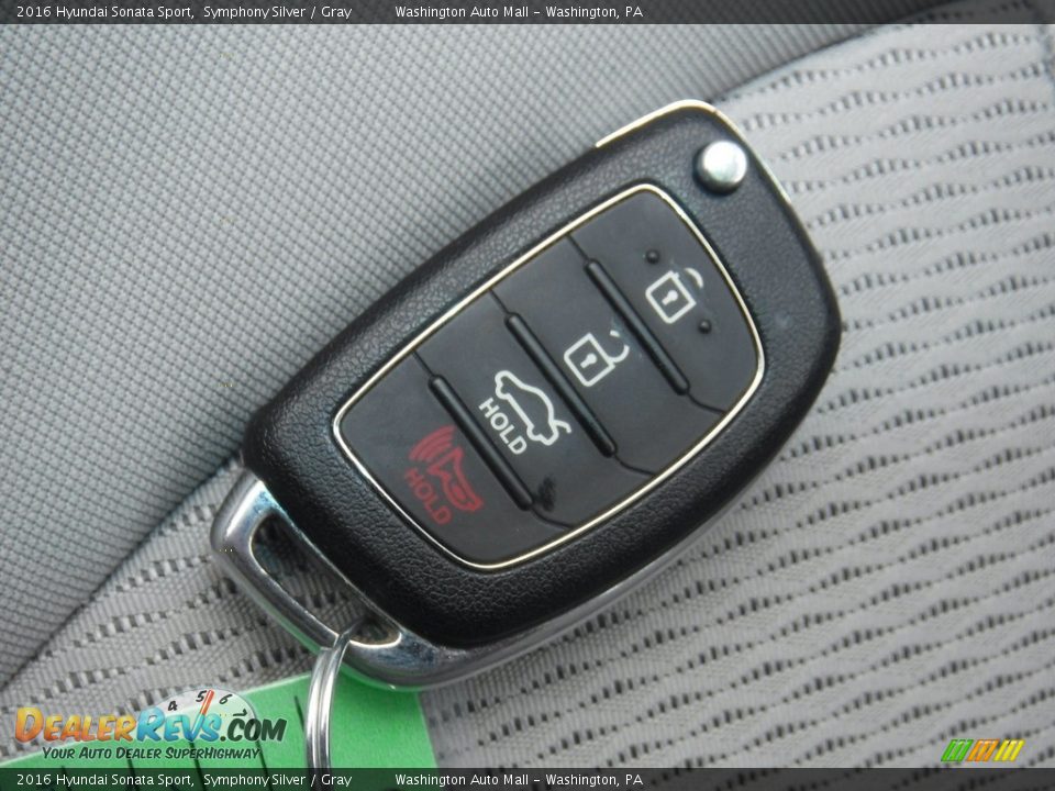 2016 Hyundai Sonata Sport Symphony Silver / Gray Photo #26