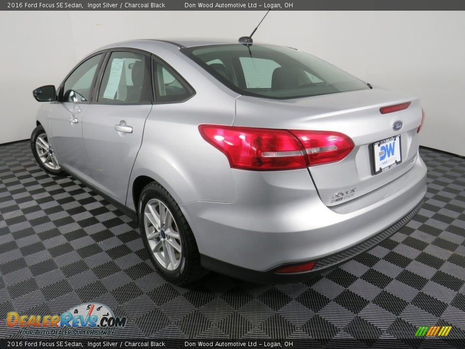 2016 Ford Focus SE Sedan Ingot Silver / Charcoal Black Photo #11