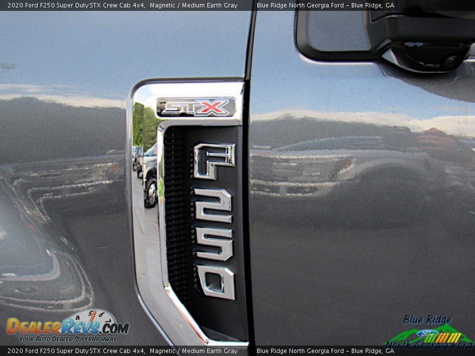 2020 Ford F250 Super Duty STX Crew Cab 4x4 Magnetic / Medium Earth Gray Photo #36