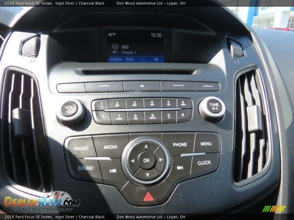 2016 Ford Focus SE Sedan Ingot Silver / Charcoal Black Photo #27